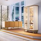 Conjunto Cristaleira Buffet com LED Portas de Vidro Pés Aço Maciço Cor Dourado Texas/Virginia Off White/Cinamomo G26 - Gran belo