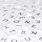 Conjunto de 100 cores brancas da Wood Letter Tiles CleverDelights