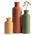 Conjunto de 3 Vasos de Cerâmica TINCTOTNIC em Cores Neutras Conjunto de 3 Vasos de Cerâmica TINCTOTNIC em Cores Neutras