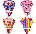 Conjunto de banho infantil com estampas, proteção e manga comprida