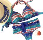 Conjunto de biquíni estruturado com hot pants estampado