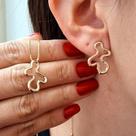 Conjunto De Brincos E Colar Organico Folheado A Ouro Conjunto De Brincos E Colar Organico Folheado A Ouro