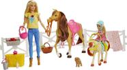 Conjunto de brinquedos Barbie Hugs 'n Horses com bonecas Chelsea e 2 cavalos 3Y+