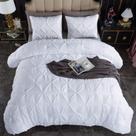 Conjunto de edredom Andency White Queen com pregas comprimidas, 3 peças