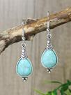 Conjunto De Joias Boêmias Femininas Com Brincos E Colar Incrustados Com Pedras Em Forma De Gota De