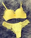 Conjunto de lingerie amarelo