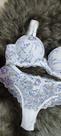 Conjunto de Lingerie Branco Duzani Ref : 24604