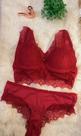 Conjunto de lingerie floral cor vermelha