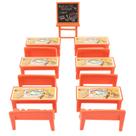 Conjunto de mesas e cadeiras Mini Classroom Scene Doll Locker