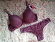 Conjunto de microfibra e renda