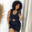 Conjunto de Minissaia Curta e Colete Feminino Risca de Giz Conjunto de Minissaia Curta e Colete Feminino Risca de Giz
