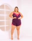 conjunto de pijama de seda regatinha e shortinho na cor azul e detalhes rosa plus tamanho 48