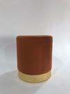 Conjunto de Puff com detalhes dourado no rodapé - decoração para sala de estar - Terracota Suede