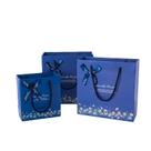Conjunto de sacolas de presente com design floral azul com laços de fita de 3 tamanhos