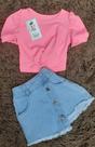 Conjunto de saia jeans e blusa Tamanho 2 Conjunto de saia jeans e blusa Tamanho 2