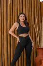 Conjunto De Treino Top Decote Nadador e Calça Legging