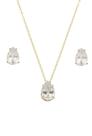 Conjunto Delicado de Gota com Pedra Tipo Cristal Banhado em Ouro 18K Conjunto Delicado de Gota com Pedra Tipo Cristal Banhado em Ouro 18K