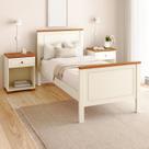 Conjunto Dormitório 1 Cama Solteiro 2 Mesas de Cabeceira Ananda CabeCasa MadeiraOriginals