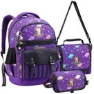 Conjunto Escolar Wandinha Mochila de Costas Lancheira Térmica Estojo Compartimento Triplo Material Resistente Design Juvenil Feminino Conjunto Escolar Wandinha Mochila de Costas Lancheira Térmica Estojo Compartimento Triplo Material Resistente Design Juvenil Feminino