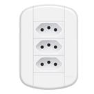 Conjunto Espelho 4x2 com 3 Tomadas 10A 250V~ Linha Blanc Fame 3921