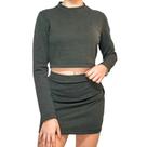 Conjunto Feminino Cropped Manga Longa e Mini Saia Xadrez