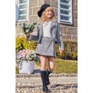 Conjunto Feminino Inverno de Blazer Boxy e Short-saia em Malha Tweed Brilho KUKIÊ Cor:CinzaTamanho:8