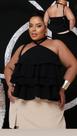 Conjunto feminino plus size blusa preta e saia short Conjunto feminino plus size blusa preta e saia short