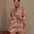 Conjunto Feminino Xadrez Camisa e Shorts Estilo e Conforto para Todas as Ocasiões
