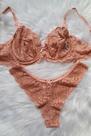 Conjunto Fênix Plus sem bojo e com aro cor romance