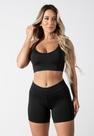 Conjunto Fitness Feminino Short Curto Suplex e Top Alcinha Fina Sem Bojo cor preto tamanho GG