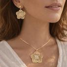Conjunto Flor Folheado a Ouro REF 100120