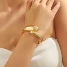Conjunto Gota Bracelete brincos e anel dourado ou prata