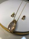 Conjunto Gota Pedra Fusion Banhado no Ouro Champagne Conjunto Gota Pedra Fusion Banhado no Ouro Champagne