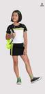 Conjunto infantil esportivo com blusa e shorts-saia Conjunto infantil esportivo com blusa e shorts-saia