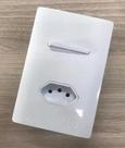 CONJUNTO Int. Simples + Tomada 10a 4x2 - Novara Branco Total