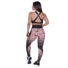 Conjunto Legging Recortes Cós Transpasse e Top Cruzado Costas Fitness Feminino Degrade Orbis Conjunto Legging Recortes Cós Transpasse e Top Cruzado Costas Fitness Feminino Degrade Orbis