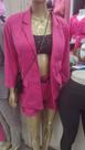 Conjunto lindo blazer e shorts rosa Conjunto lindo blazer e shorts rosa