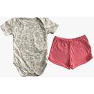 Conjunto manga curta body E short dumbo Conjunto manga curta body E short dumbo