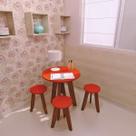 Conjunto Mesa e 4 Banquetas Colorido Suze Conjunto Mesa e 4 Banquetas Colorido Suze