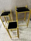 Conjunto Mesa Quadrada Auxiliares Metal Dourado Tampo Preto
