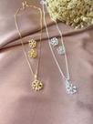 Conjunto neve com detalhe em strass