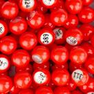 Conjunto numerado Raffle Balls Regal Games 100 vermelho de 2,2 cm