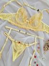 Conjunto Personalizável Dayane em Tule Floral Amarelo - Sutiã e Calcinha com Cinta Liga