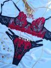 Conjunto Personalizável Regulagem Dupla em Renda e Tule Ilusion com Pétala Preto e Vermelho