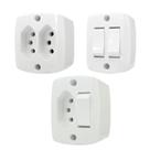Conjunto Retangular 1 Interruptor Simples 6A + Tomada 2P + T 10A Sobrepor Ilumi Conjunto Retangular 1 Interruptor Simples 6A + Tomada 2P + T 10A Sobrepor Ilumi