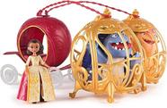 Conjunto Spellbound Uma Aventura Mágica em uma Carruagem com 3 Figuras de Ação Colecionáveis