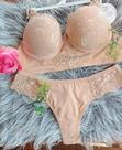 Conjunto sutiã e calcinha cor creme