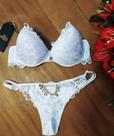 Conjunto toda sua, branco, com rendas.