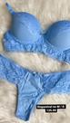 Conjunto trabalhado em renda