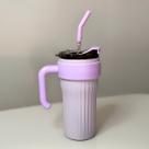 Copo Caneca Térmico com Tampa Canudo Alça Inox Cor:Lilás Copo Caneca Térmico com Tampa Canudo Alça Inox Cor:Lilás